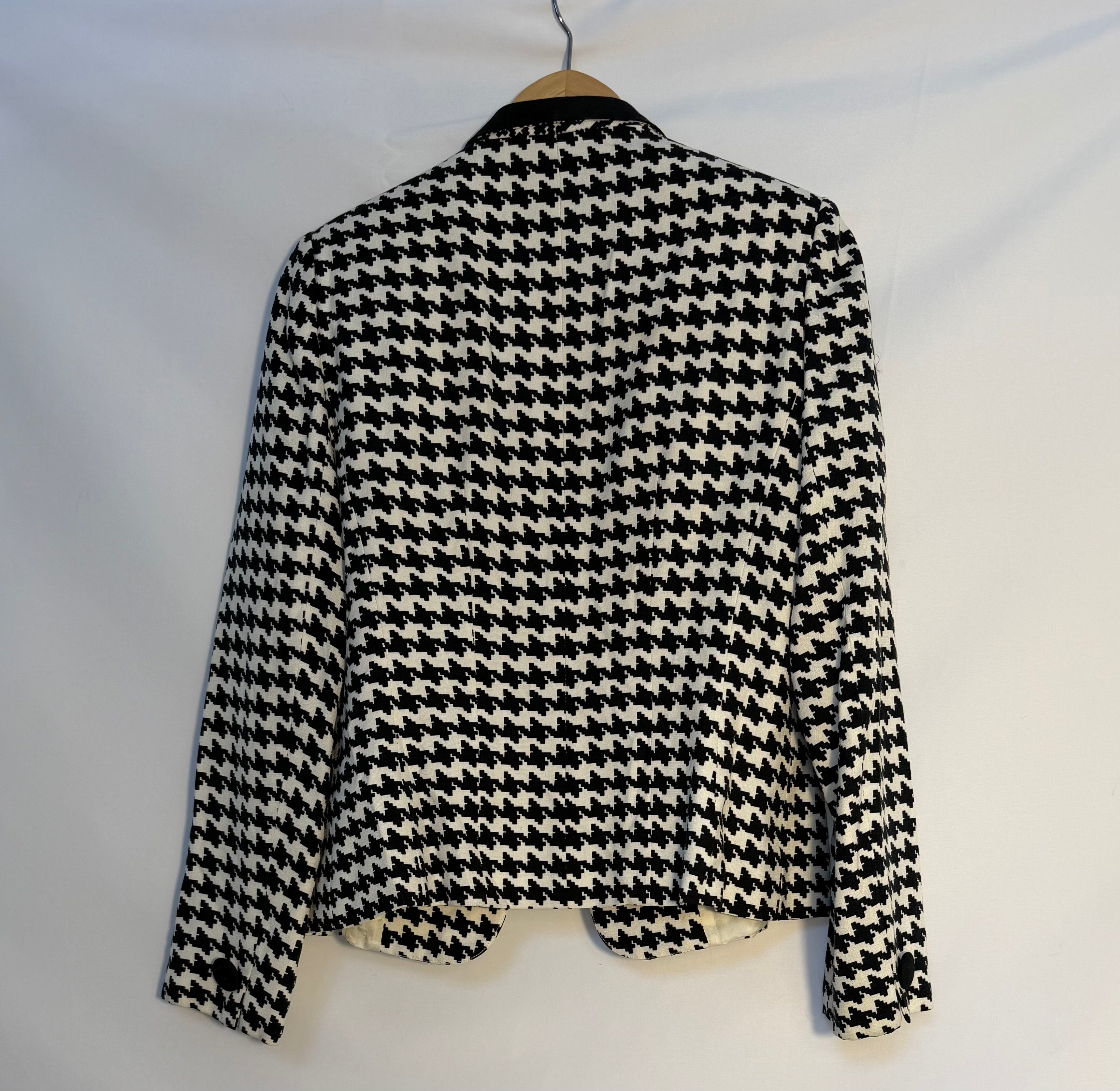 Heritage House Houndstooth Blazer